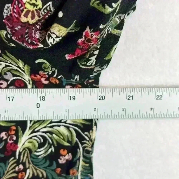 J Jill Top Women’s Medium Black Floral Tunic Long Sleeve Ruffles Boho - Picture 9 of 10